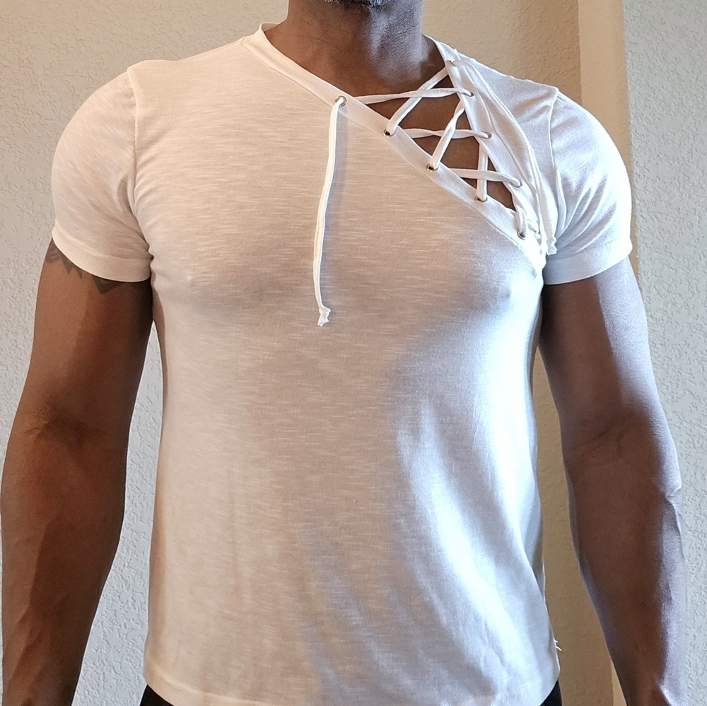 Asymmetrical lace-up men's tee